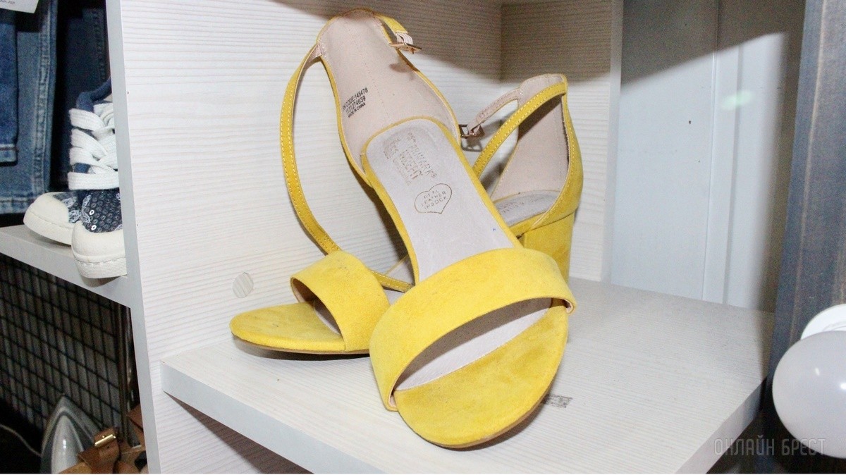 Любимые бренды, приятные скидки, низкие цены. Одежда для всех в магазине «IZUM» на брестском рынке «Лагуна»