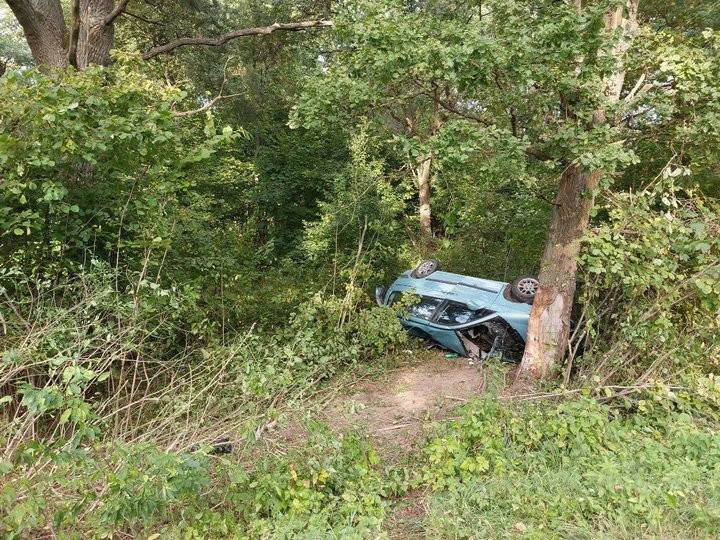 Белорус совершил ДТП, в котором погиб его пассажир, и попытался убежать