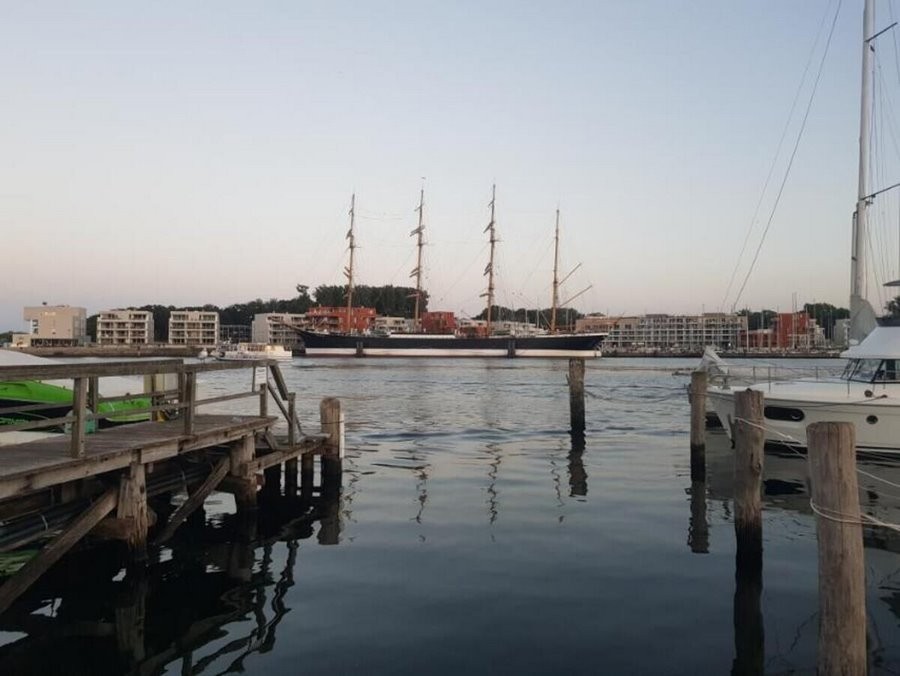 «В день — до 320 злотых». Водитель грузовика переехал в Польшу и рассказал о реальном заработке