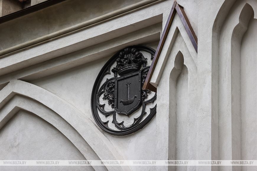 Реставрация каплицы-усыпальницы рода Ожешко в Дрогичинском районе вызывает интерес у туристов