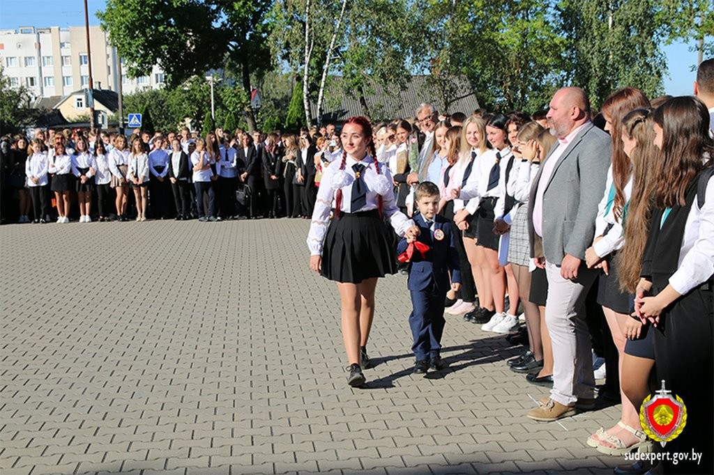 В Бресте открылся профильный 10 «А» класс под кураторством УГКСЭ по Брестской области