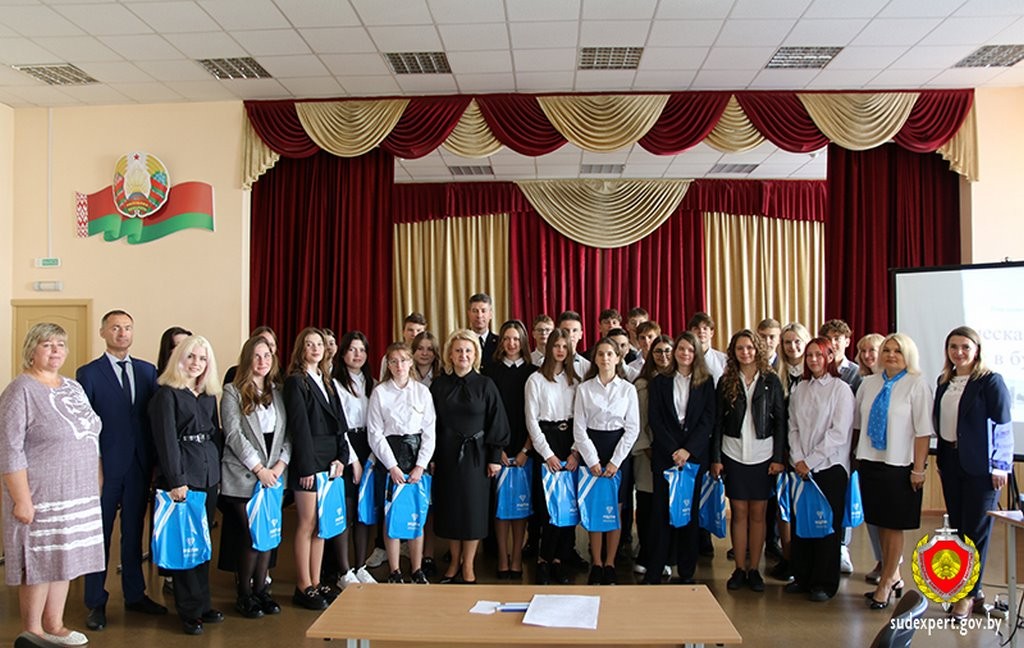 В Бресте открылся профильный 10 «А» класс под кураторством УГКСЭ по Брестской области