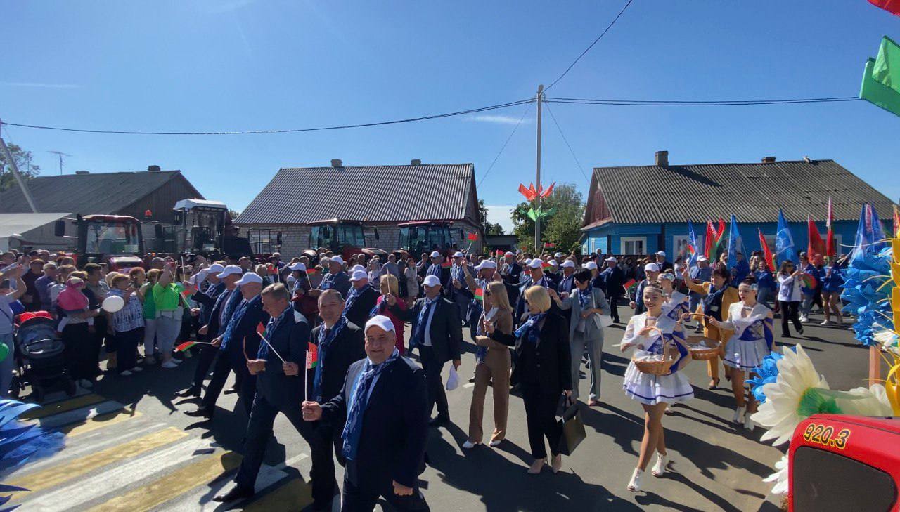 Делегация города Бреста принимает участие в областном фестивале-ярмарке «Дожинки-2022»