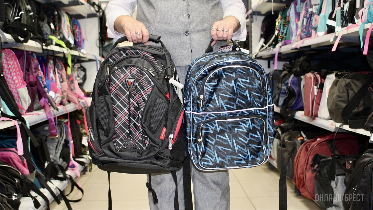 Все товары для школы и детского сада в одном месте. Канцелярия, портфели, школьная форма, обувь, аксессуары в ТЦ «Детский мир» на Советской в Бресте