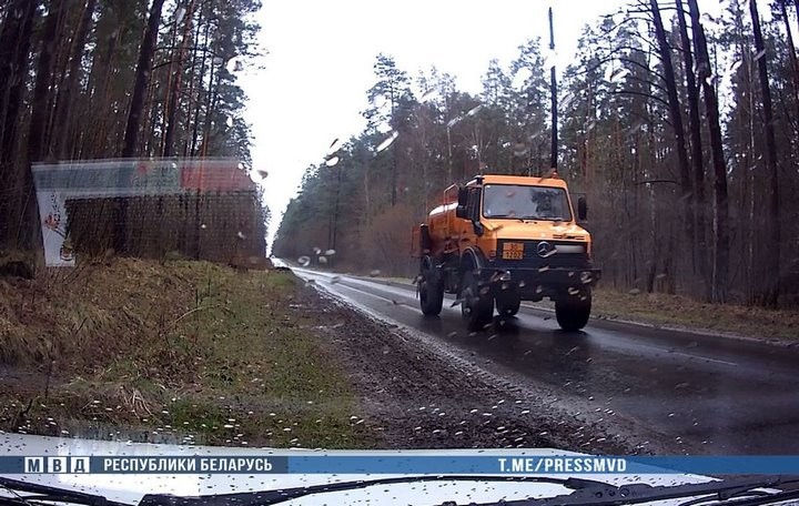 Следили с дрона. Как водитель бензовоза сливал и продавал дизтопливо. Видео