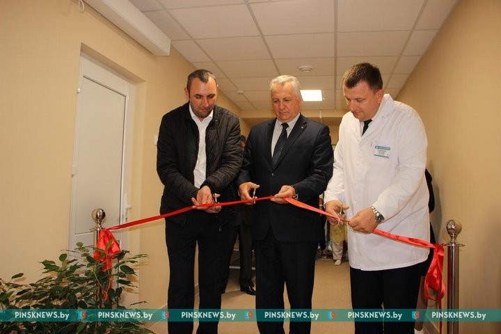 В Пинской центральной больнице установлен новый рентгенаппарат «Космос Универсал»