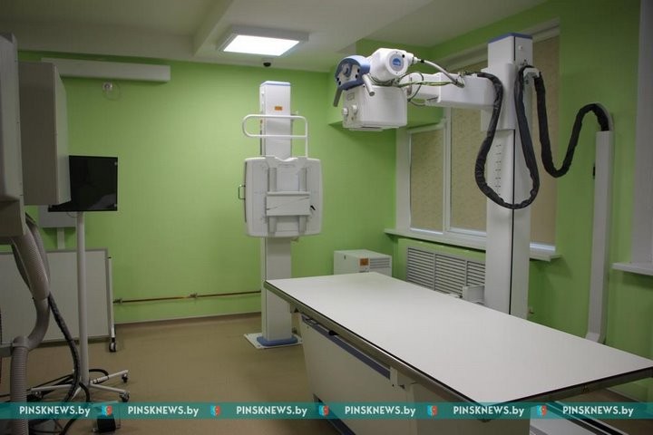 В Пинской центральной больнице установлен новый рентгенаппарат «Космос Универсал»