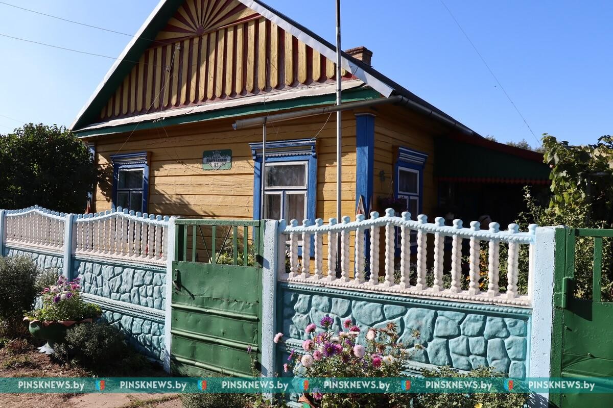 Смотрите, какой уют и красоту создают жители деревни Молодельчицы на своих подворьях