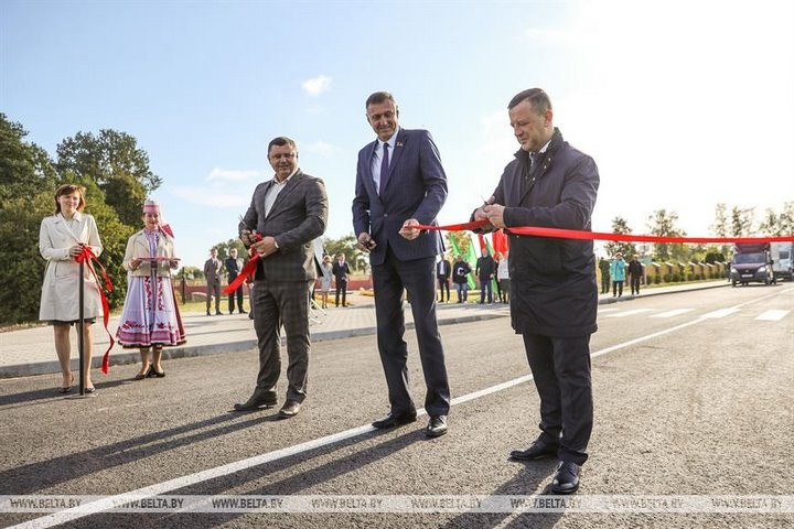 Мост через реку открыли после реконструкции в Жабинке