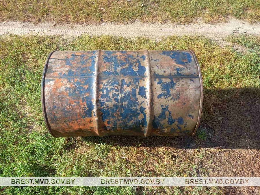 Мужчина вынес имущество с чужого двора и сдал на металлолом. Случай в Брестской области