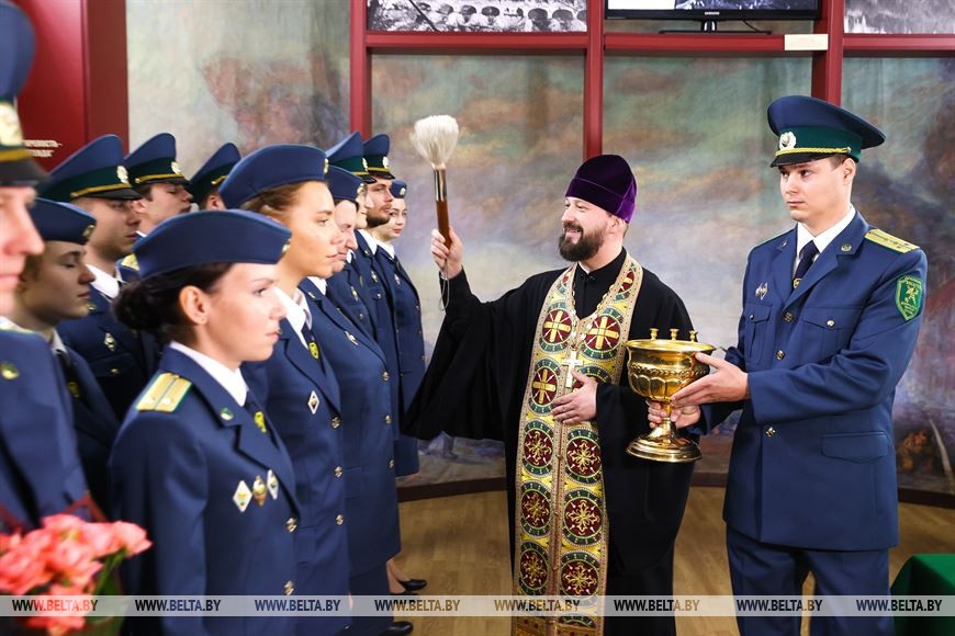 Новобранцы таможни приняли присягу в Брестской крепости