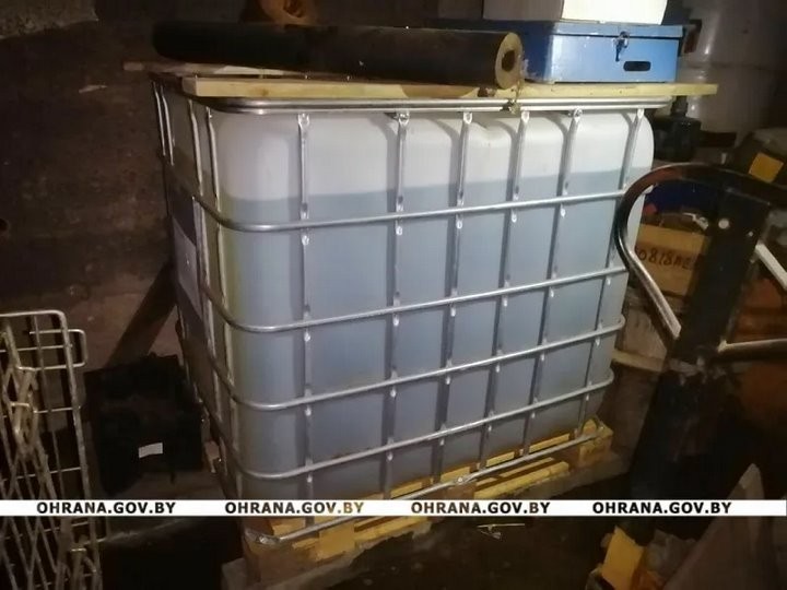 У водителя из Брестского района обнаружили 900 литров окрашенного топлива