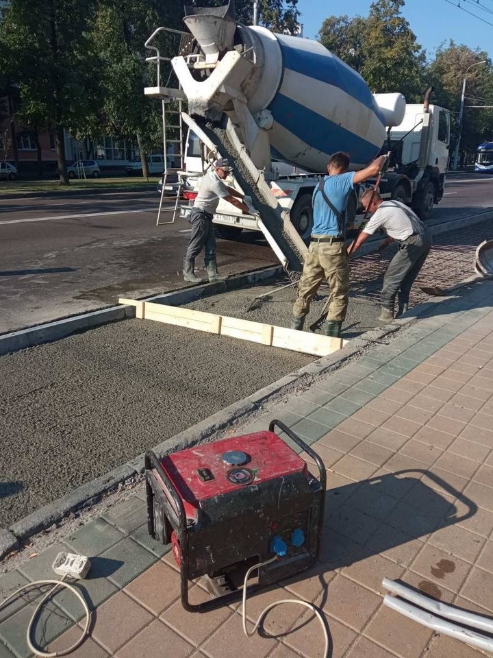 Бетонную «подушку» залили на остановочном пункте «МОПРа»