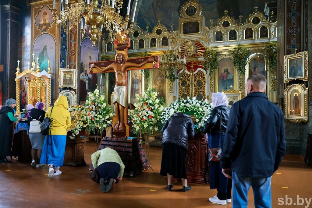 В Брестскую епархию привезли Годеновский крест