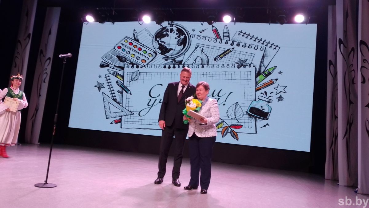 В Бресте наградили лучших педагогов региона