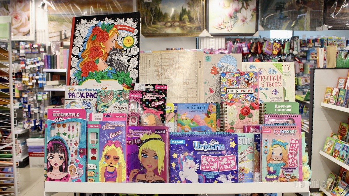 Здравствуй, школа! Собираемся к школе на третьем этаже брестского «ЦУМа»