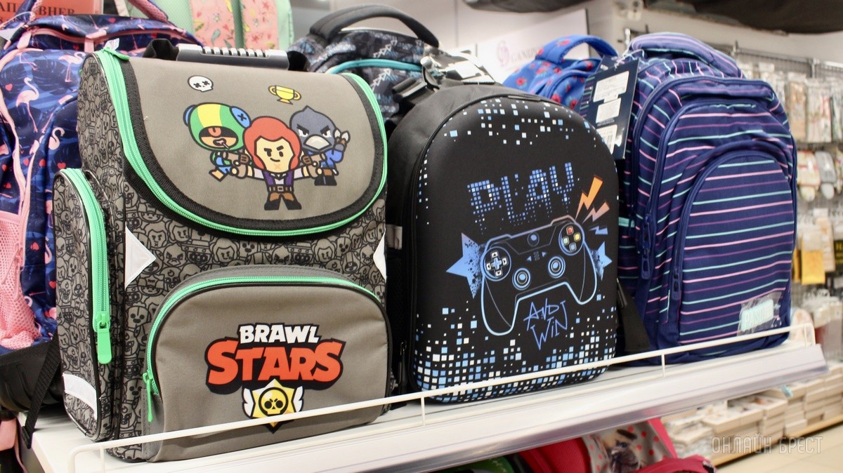 Здравствуй, школа! Собираемся к школе на третьем этаже брестского «ЦУМа»