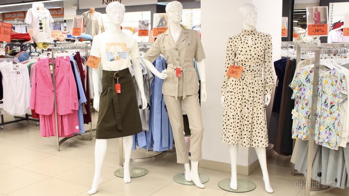 Здравствуй, школа! Собираемся к школе на третьем этаже брестского «ЦУМа»