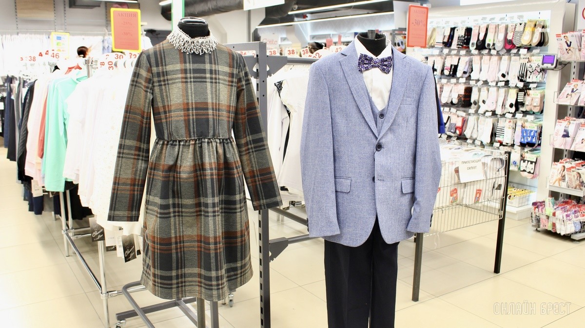 Здравствуй, школа! Собираемся к школе на третьем этаже брестского «ЦУМа»