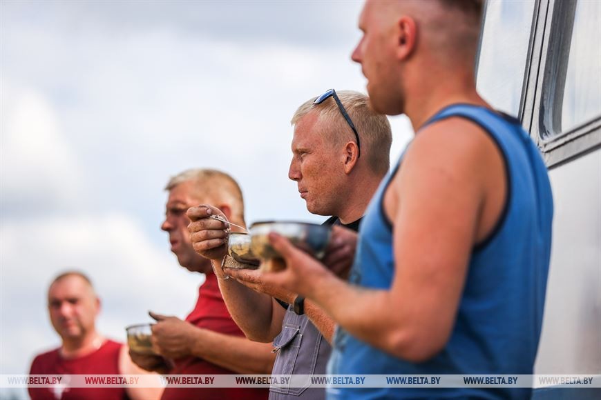 В Пружанском районе идет жатва. 