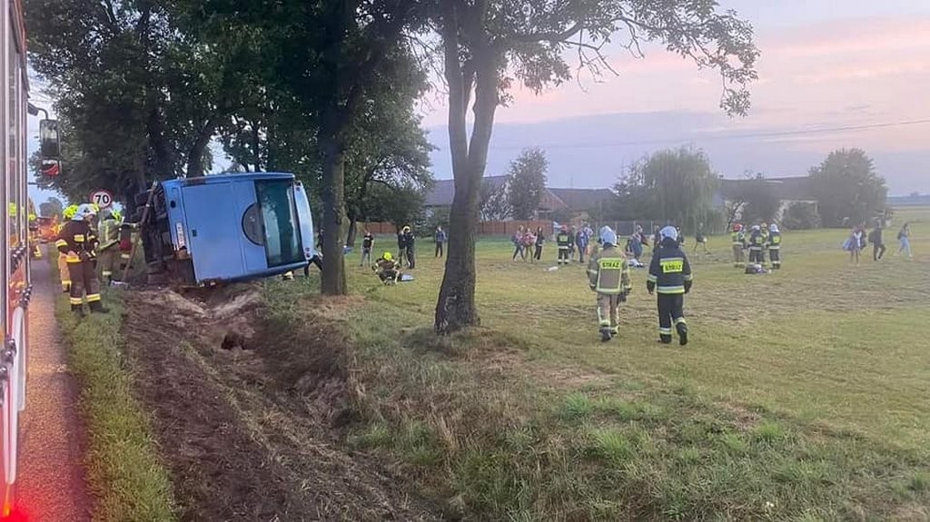 В Польше опрокинулся белорусский автобус с 47 пассажирами