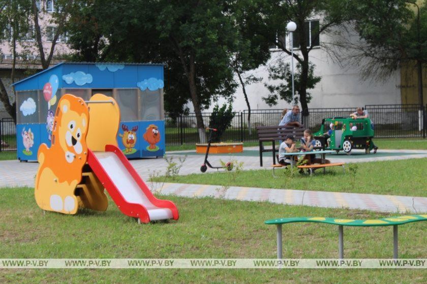 Первый встроенный в многоэтажку детский сад появился в Пинске