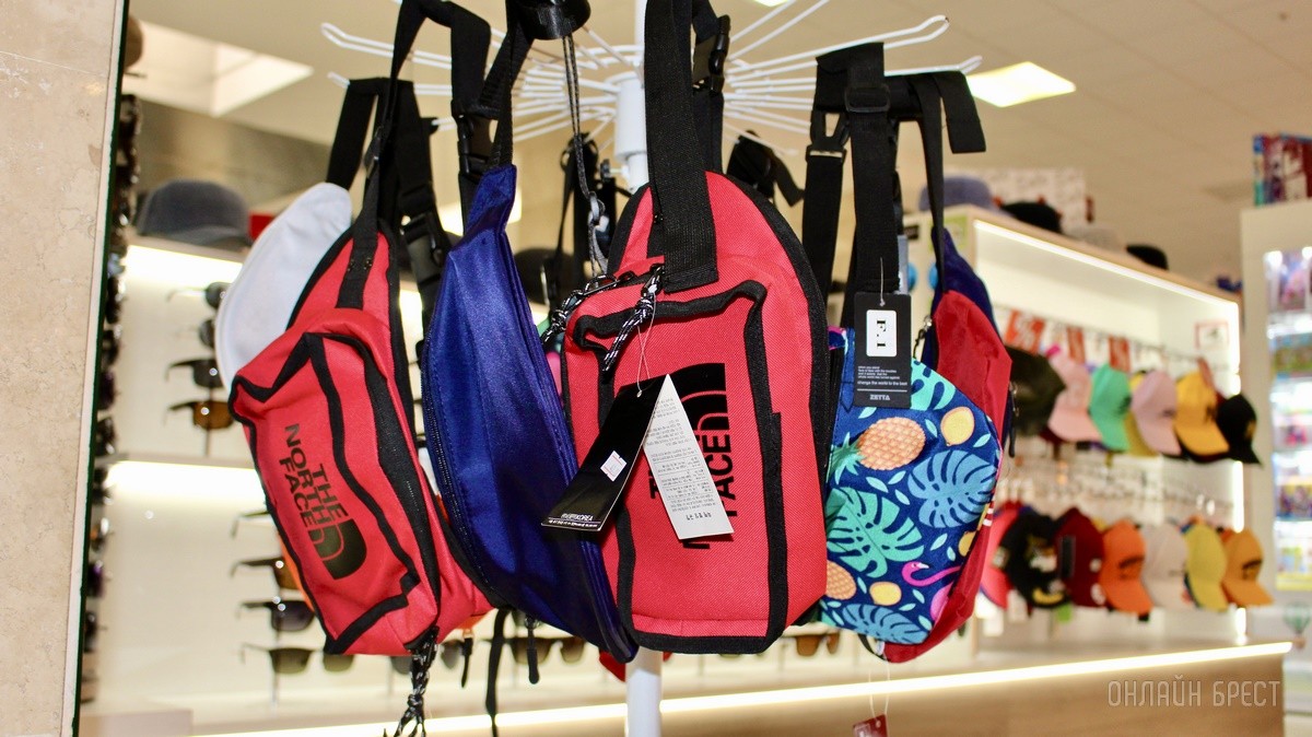 Распродажа солнцезащитных очков, кепок, шляп, панам и других летних головных уборов в магазинах «ШапОчкин» и «Noryalli» в Бресте