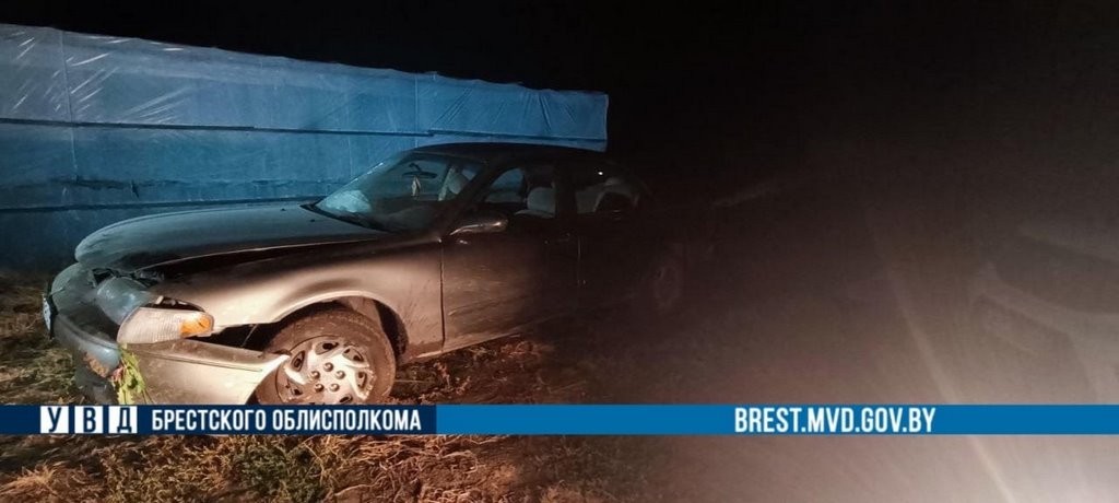 Ночные «покатушки» закончились для бесправника травмированием девушки. Случай в Брестской области