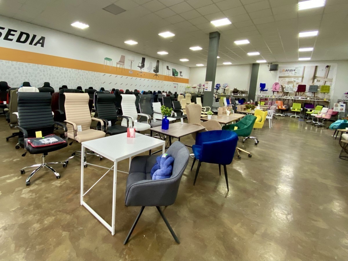 Забирай мебель сейчас, а плати потом в дискаунтере мебели «AksHоme» на Вычулках!