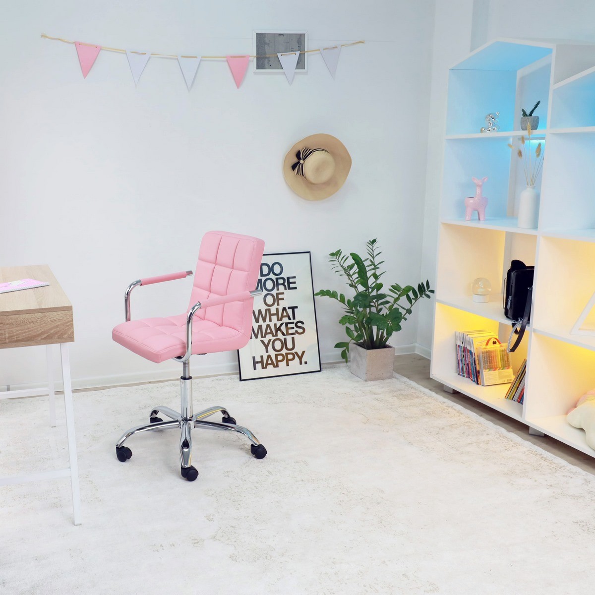 Забирай мебель сейчас, а плати потом в дискаунтере мебели «AksHоme» на Вычулках!