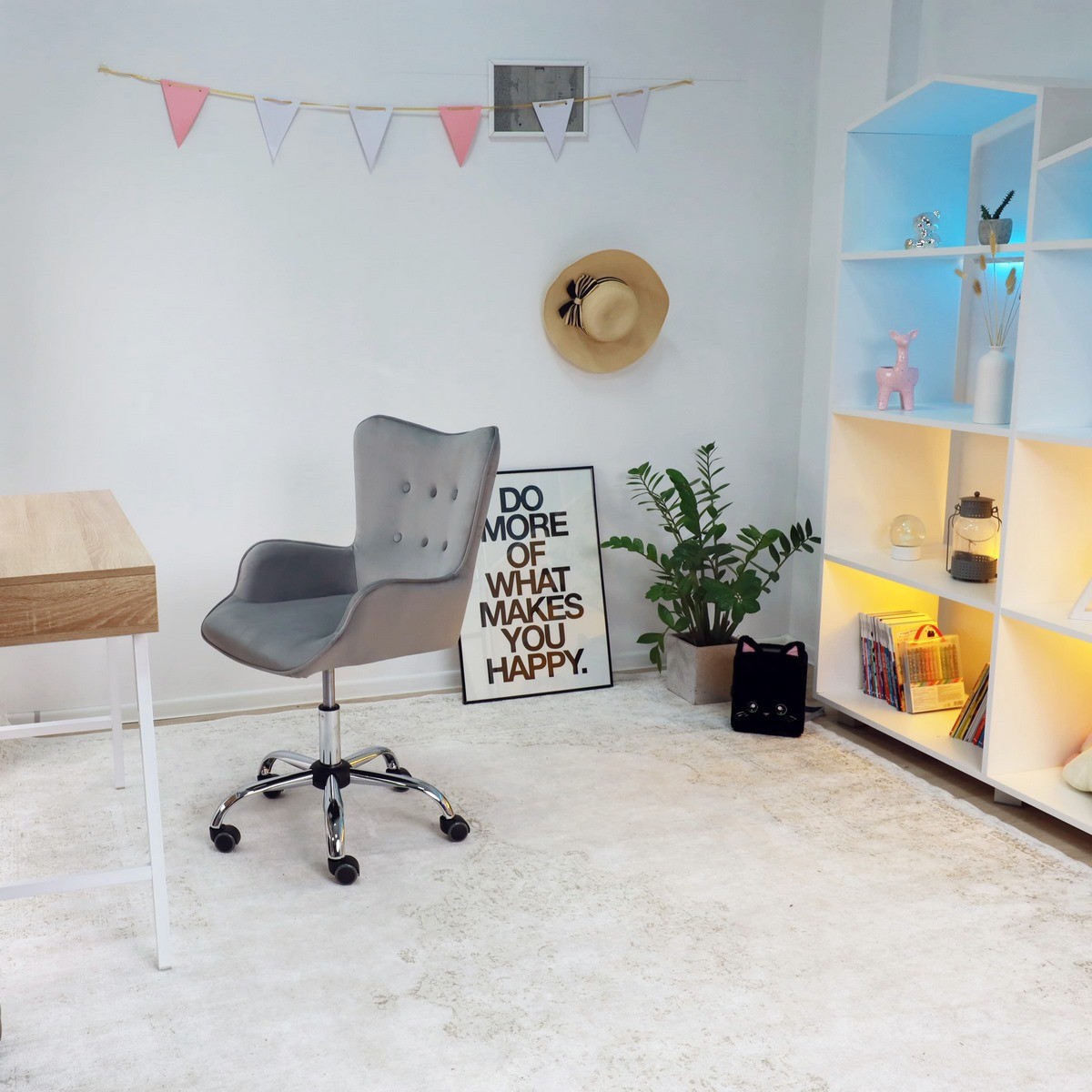 Забирай мебель сейчас, а плати потом в дискаунтере мебели «AksHоme» на Вычулках!