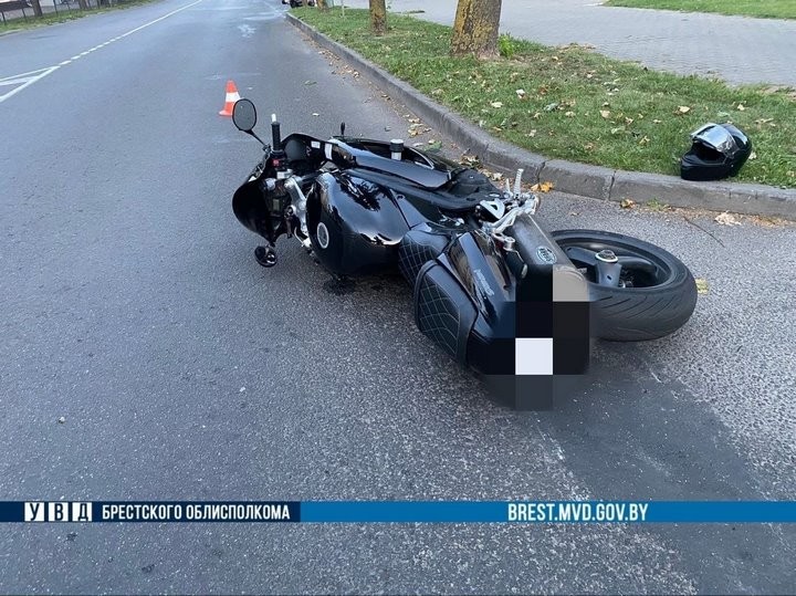 Что с мотоциклистом, который упал с мотоцикла в Кобрине?