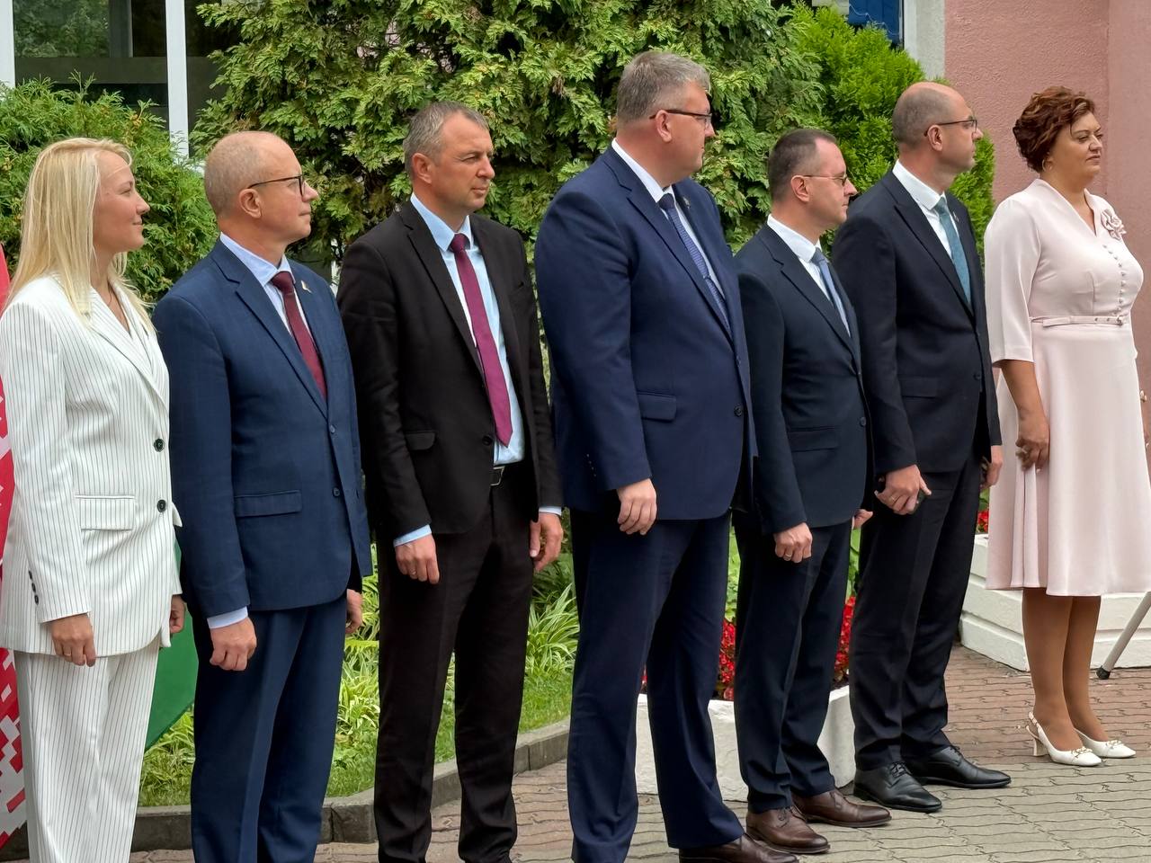 Первый звонок и новый стадион в брестской СШ №9