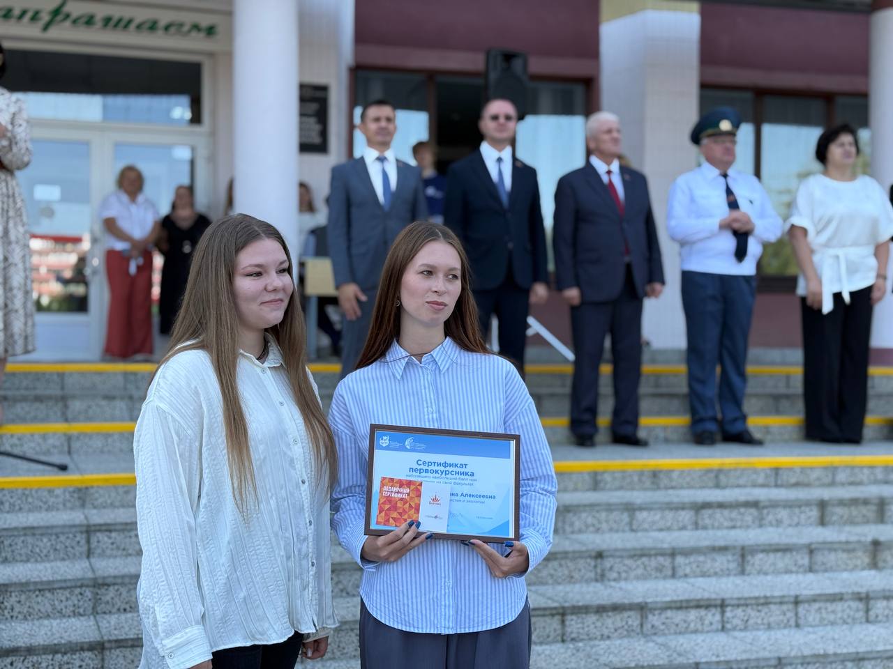 Робот Брестик на торжественной линейке в БрГТУ. Что он сказал?