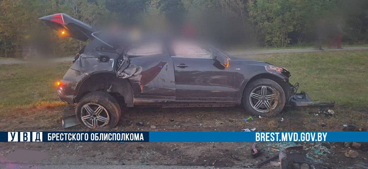 Подробности жесткого ДТП на улице Смирнова в Бресте