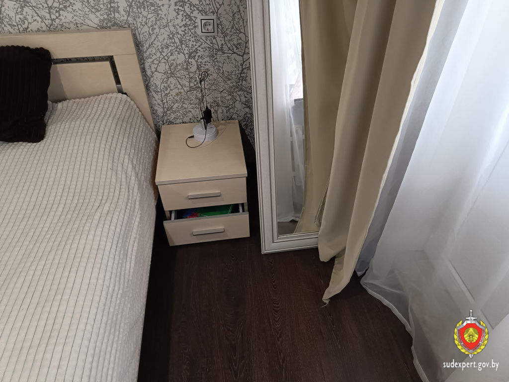 Сестра оказалась воровкой-домушницей: жительница Ганцевичей лишилась 13 тысяч рублей