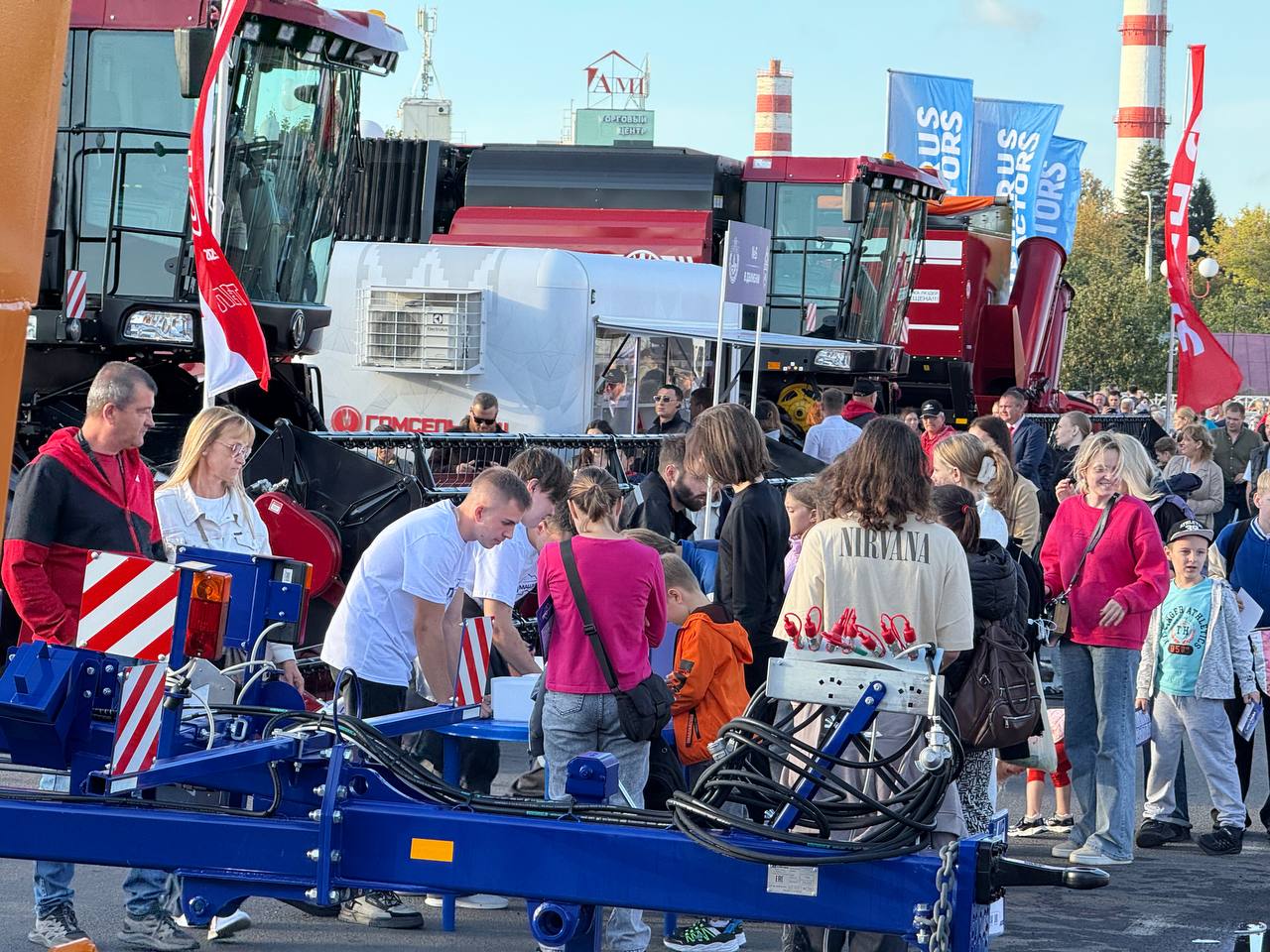 День машиностроителя в Бресте — видео фейерверка и другое