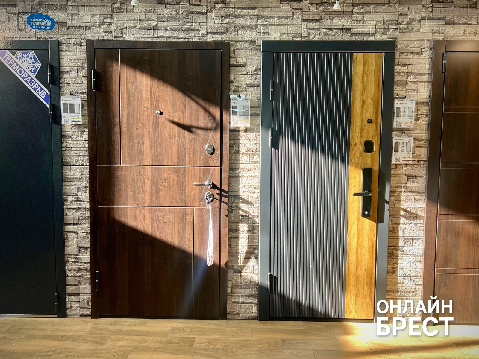 Двери, окна, мебель, кухни и большой зал РАСПРОДАЖ в «КонструкторБай» в Бресте