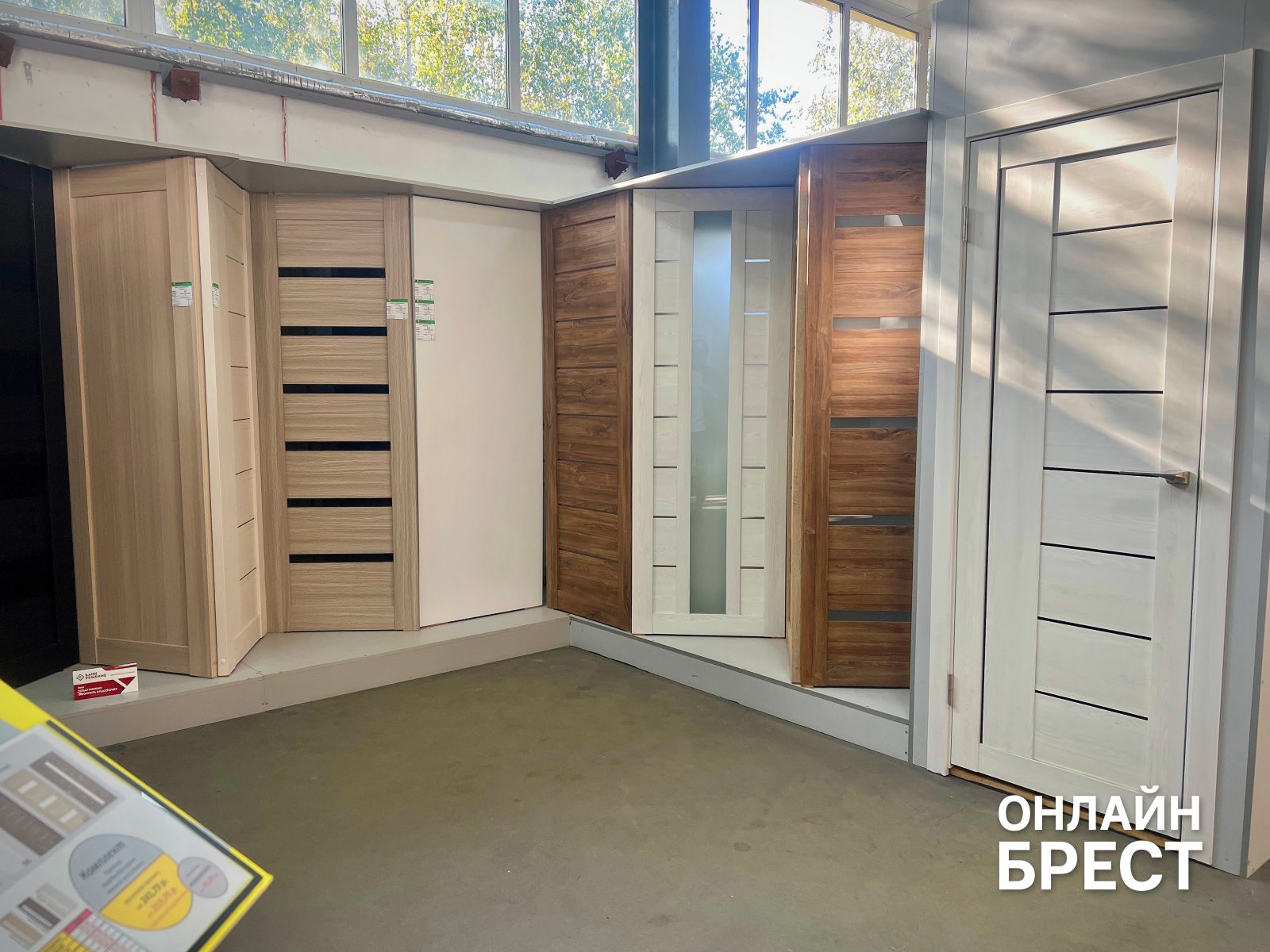Двери, окна, мебель, кухни и большой зал РАСПРОДАЖ в «КонструкторБай» в Бресте