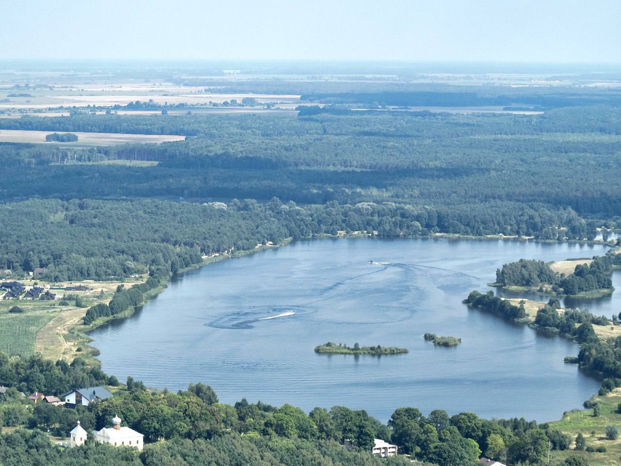 С применением беспилотника. Места отдыха у водоемов на контроле у милиции