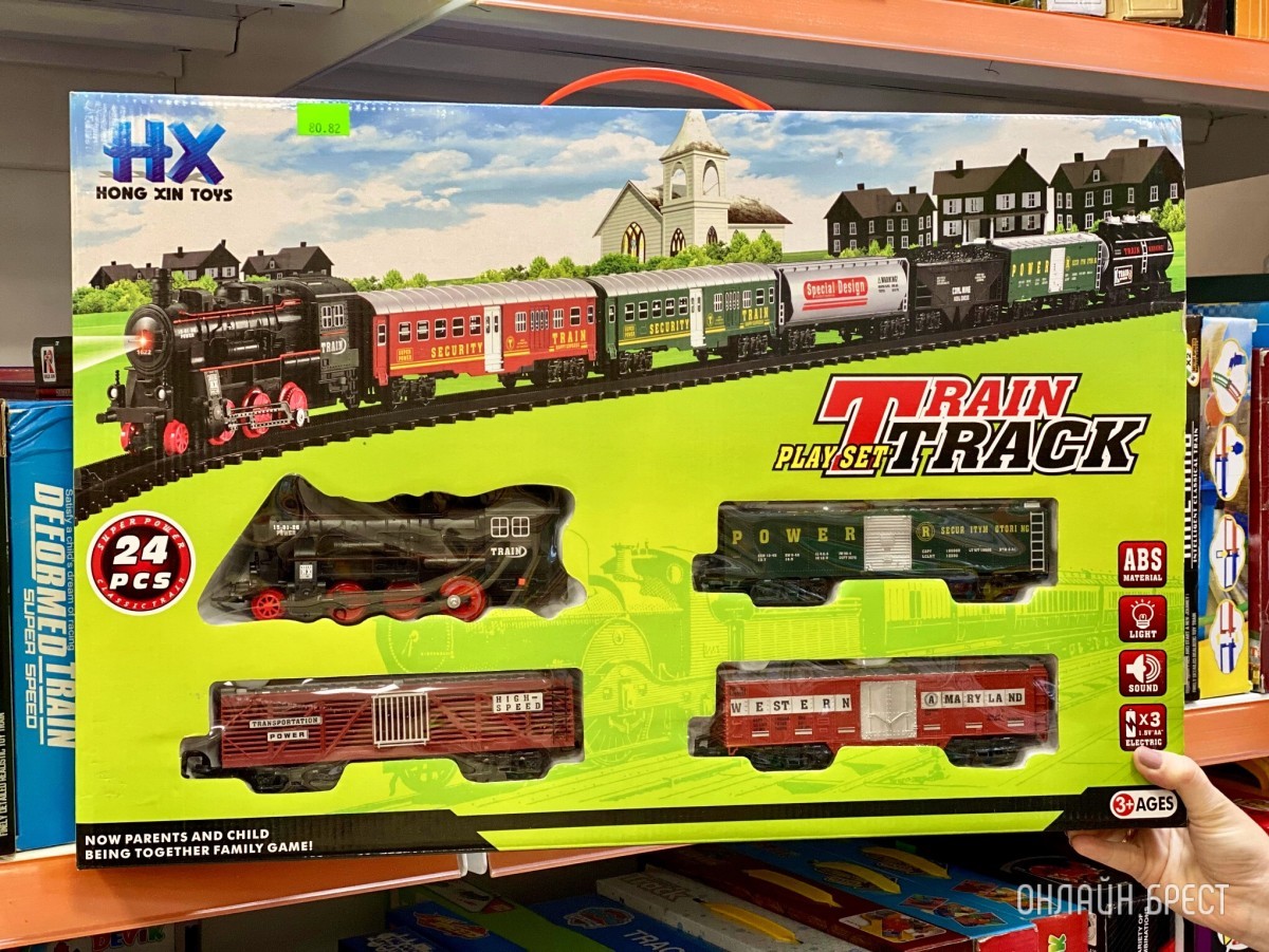 Встречаем Новый год вместе в Детском мире на Советской в Бресте!