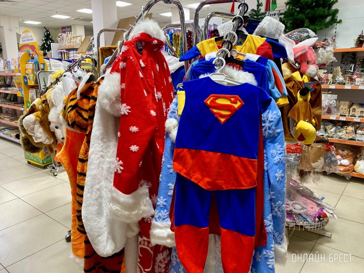 Встречаем Новый год вместе в Детском мире на Советской в Бресте!