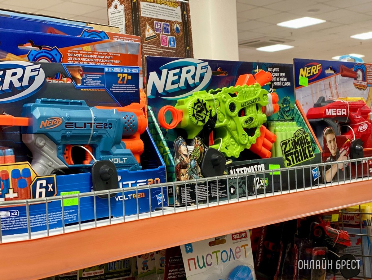 Встречаем Новый год вместе в Детском мире на Советской в Бресте!