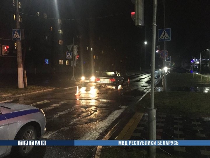 В Пинске водитель Audi сбил женщину на переходе