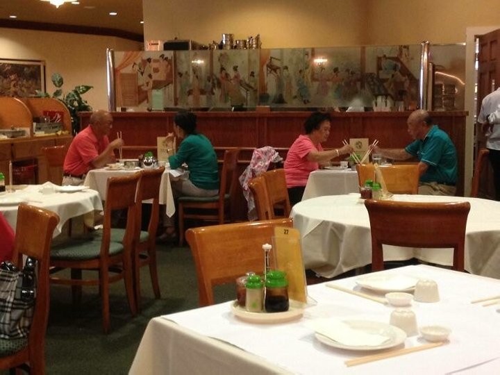 Реальность глючит? На фото показали доказательства