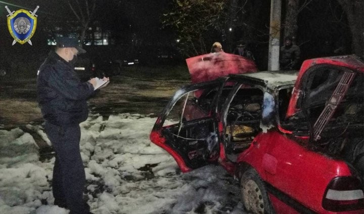 Житель Пинска поджёг автомобиль, чтобы скрыть следы преступления