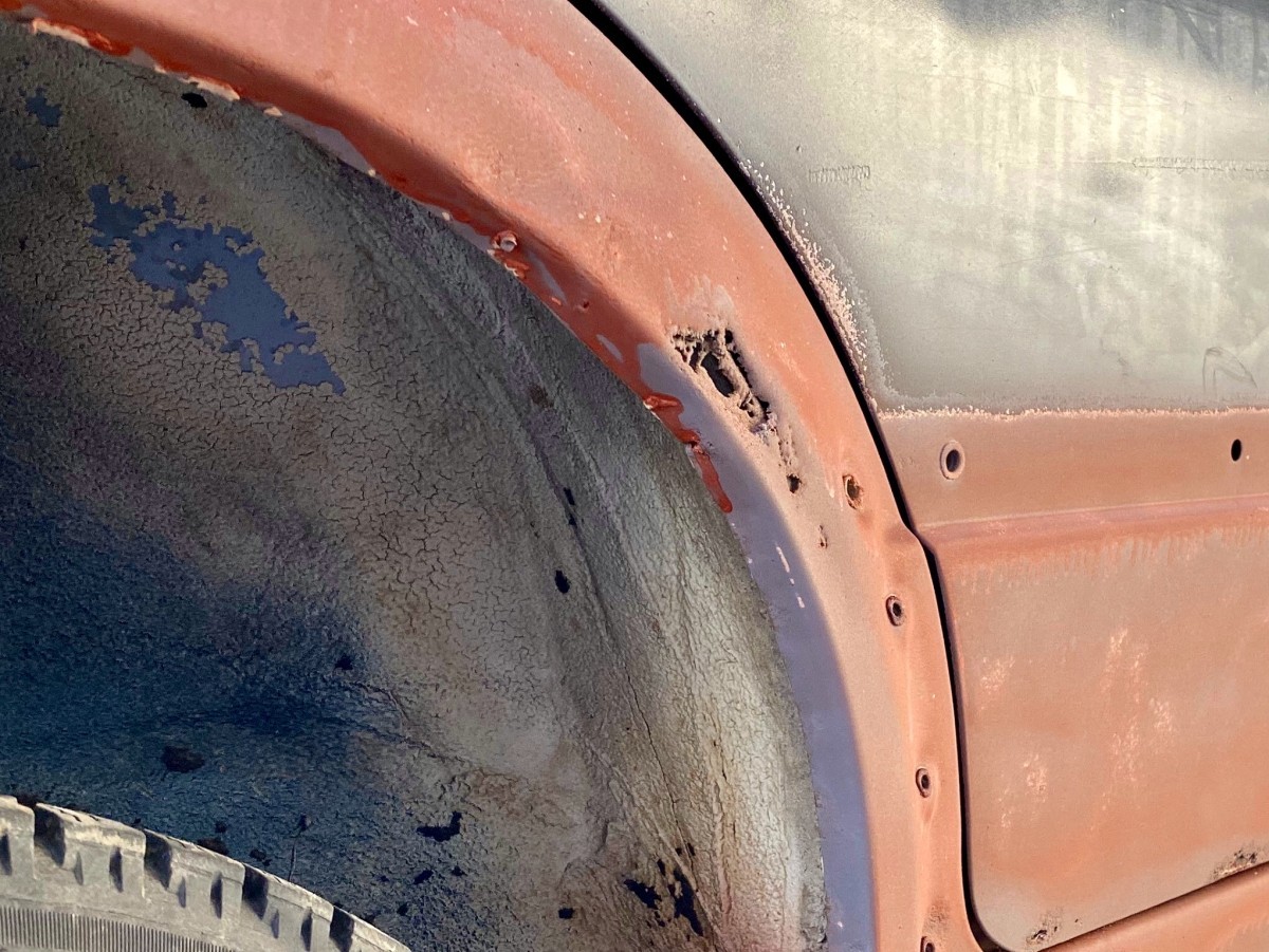 «Раз-Два» – пескоструйная и антикоррозийная обработки автокузова, заборов, ворот в Бресте. Преимущества пескоструйной обработки древесины