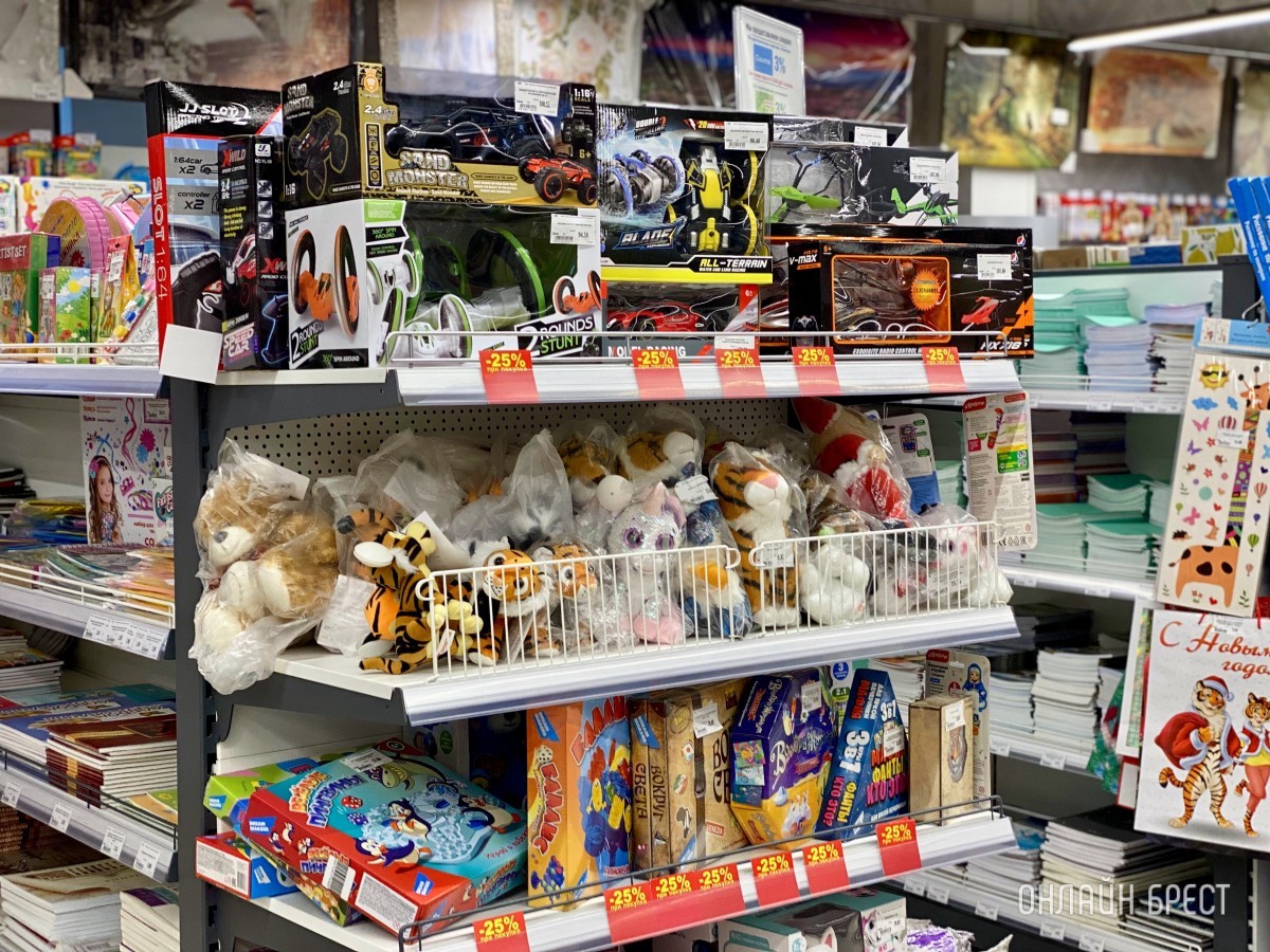 Встречаем Новый год вместе с ЦУМом на 3-ем этаже в Бресте