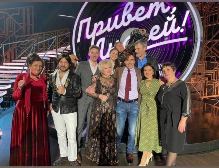 «Пели в Завершье, а услышали – в Москве». Как женщина из Дрогичинского района попала в передачу «Привет, Андрей»