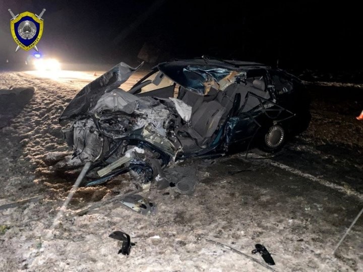 Два человека погибли в страшной аварии в Брестской области